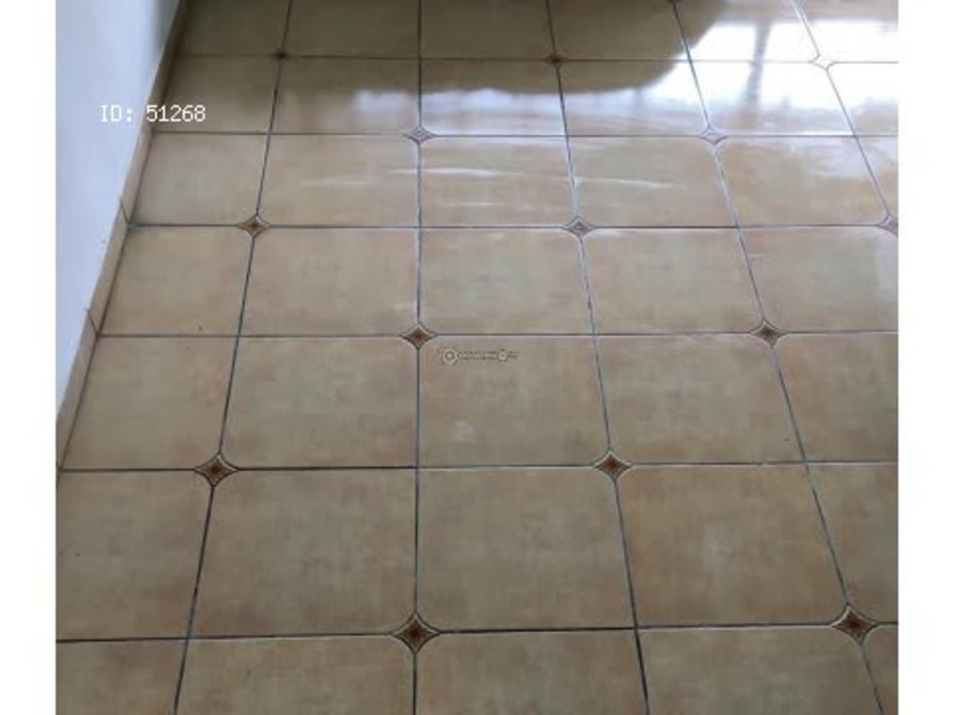 Decorative beige ceramic tile flooring in PH Residencial La Loma apartment Panama