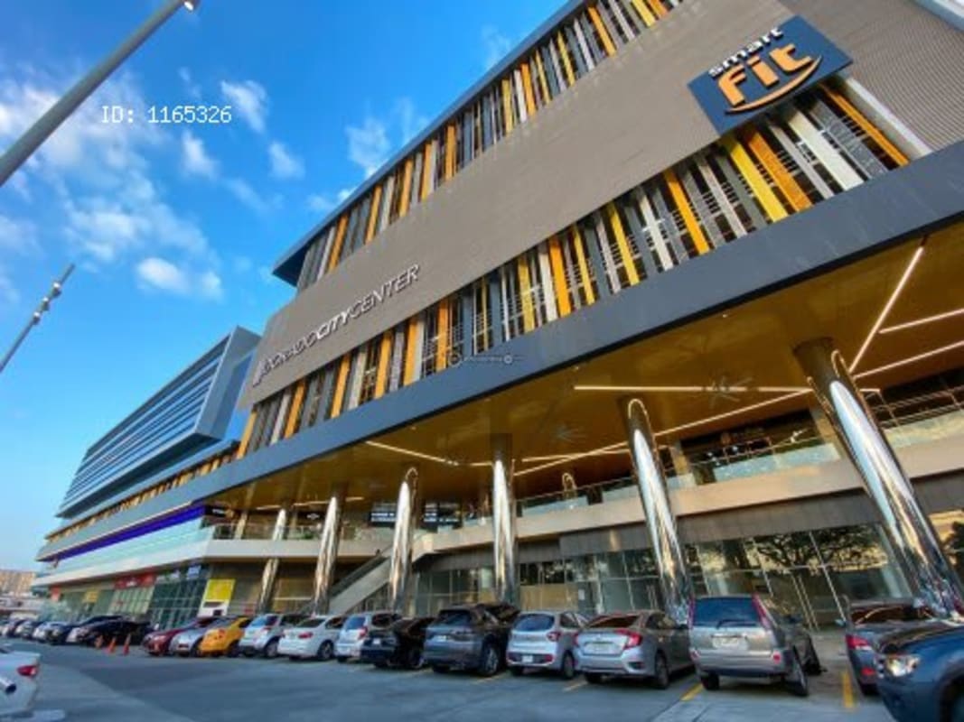 LEED Gold Commercial Space Dorado City Center Tumba Muerto