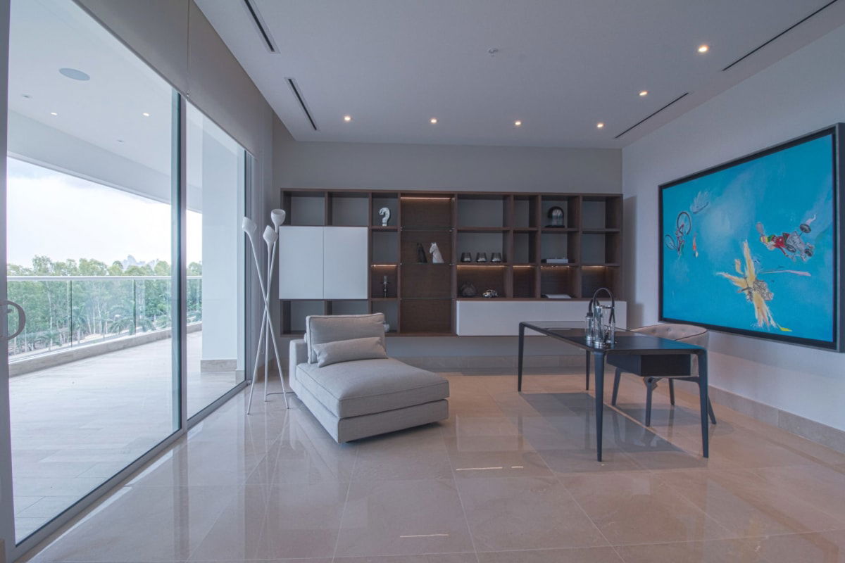 Master suite with Jacuzzi tub, panoramic views in PH Marea II Costa del Este Panama City