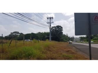 Vacant commercial land accessible from main Panamericana road Burunga Arraiján