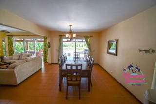 Townhouse for Rental in Farallon - 3 bedrooms