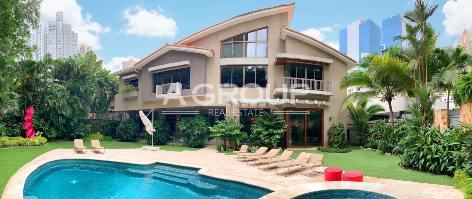 Private tropical garden pool jacuzzi luxury mansion for sale Punta Pacifica Panama