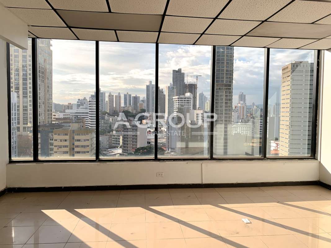 Open plan office with natural light and skyline view PH Advanced 099 Panama City