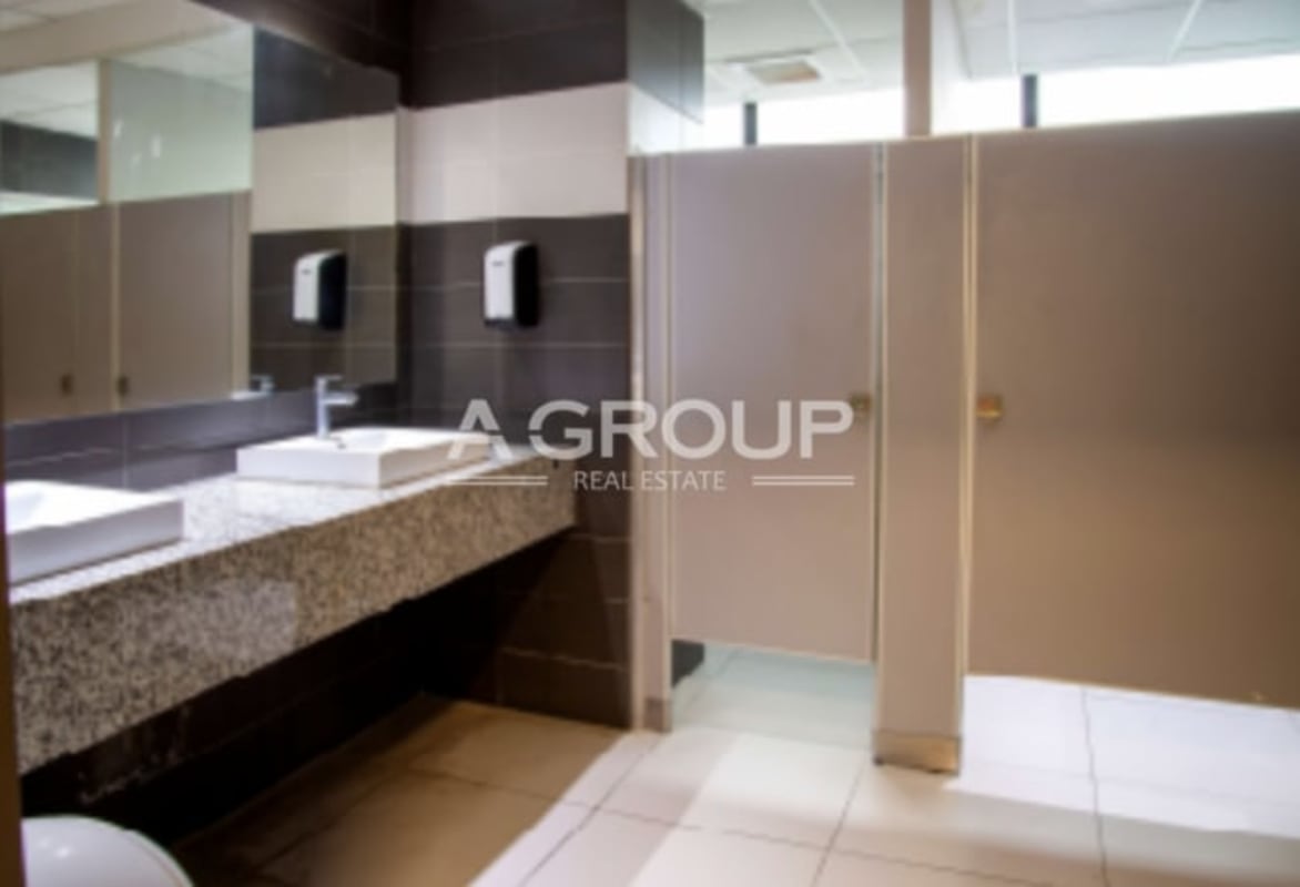 Sleek corporate lobby reception with marble accents in Financial Center Towerbank Panama City