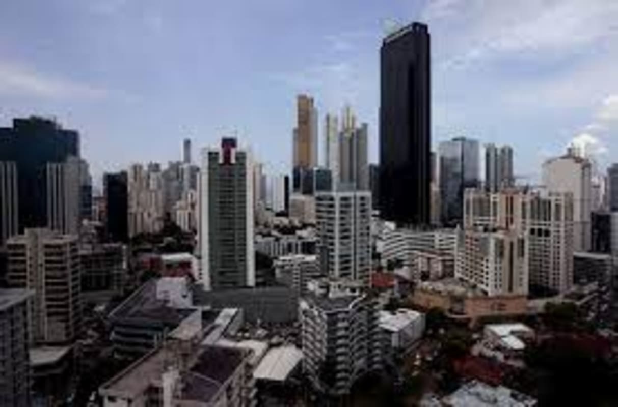 Income Generating Apartment Building Avenida Balboa Bella Vista