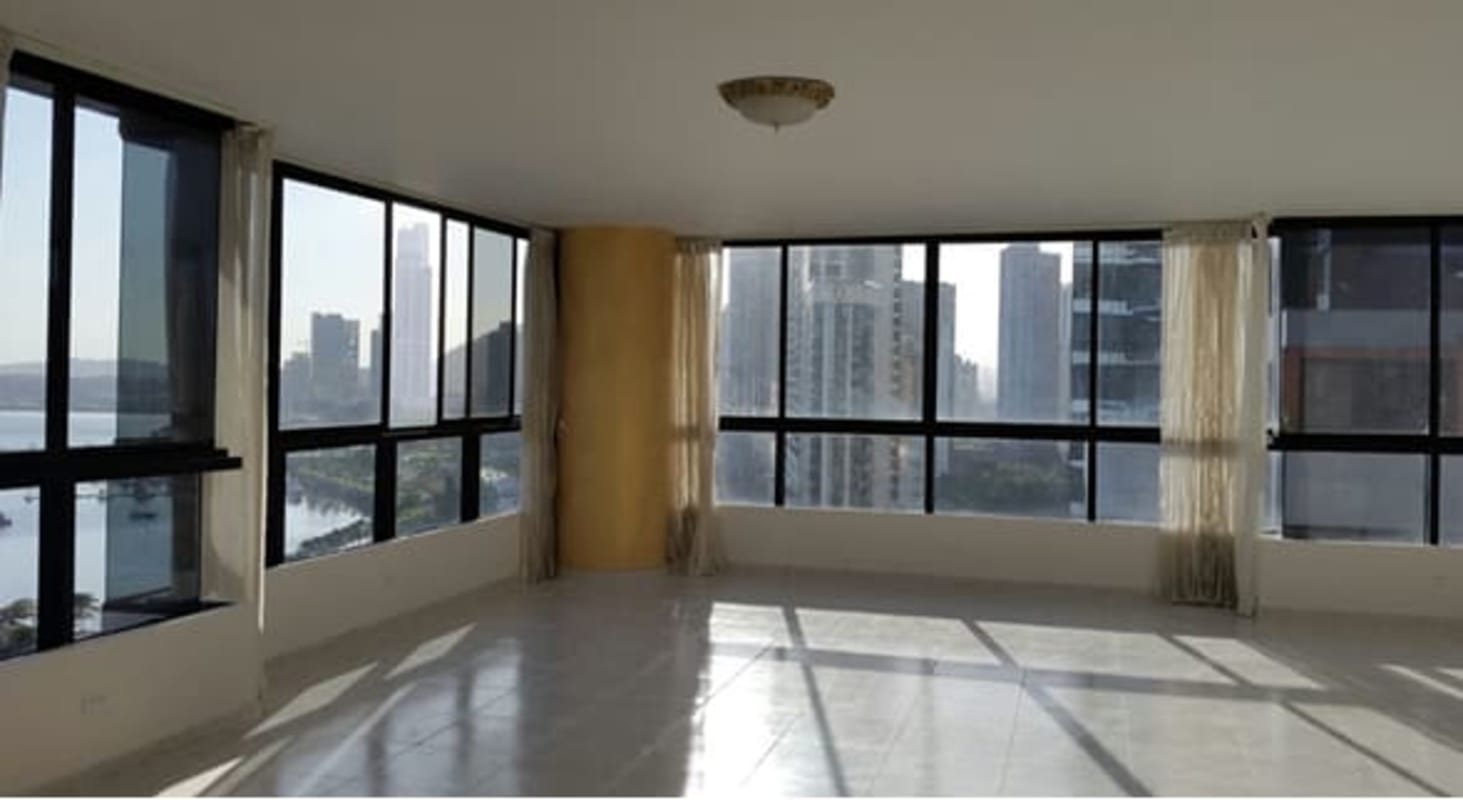 Balcony overlooking Pacific Ocean with panoramic water views from furnished penthouse at PH BICSA Tower Panama