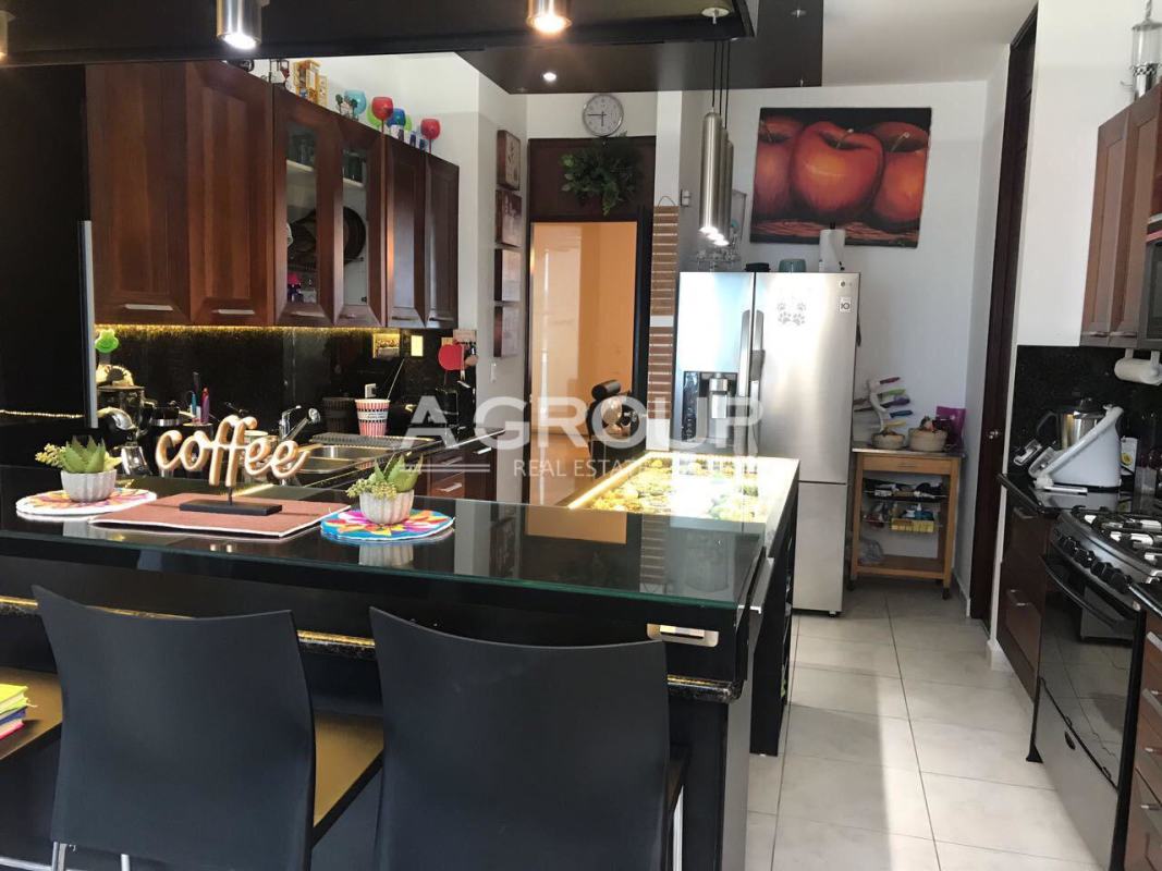 Fully equipped kitchen with island modern appliances granite countertops PH Aqualina Panama