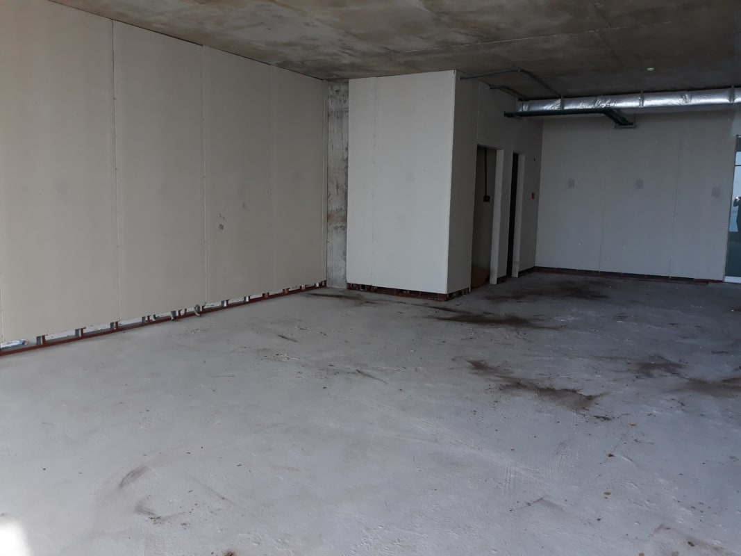 Covered parking levels of PH BICSA Financial Center Tower for office and commercial spaces