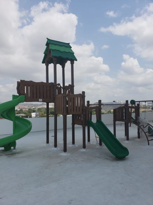 Luxury 3BR Condo with Large Terrace in Santa María