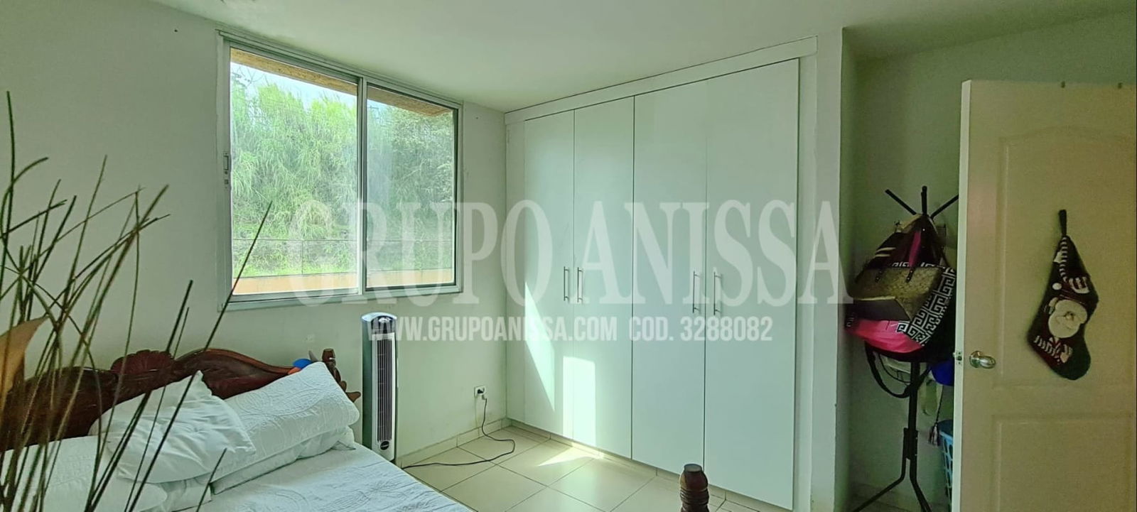 Bedroom with large window, wardrobe, bright lighting Mallorca Park Panama