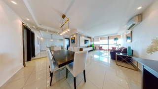 Apartment for Sale in San Francisco - 2 bedrooms