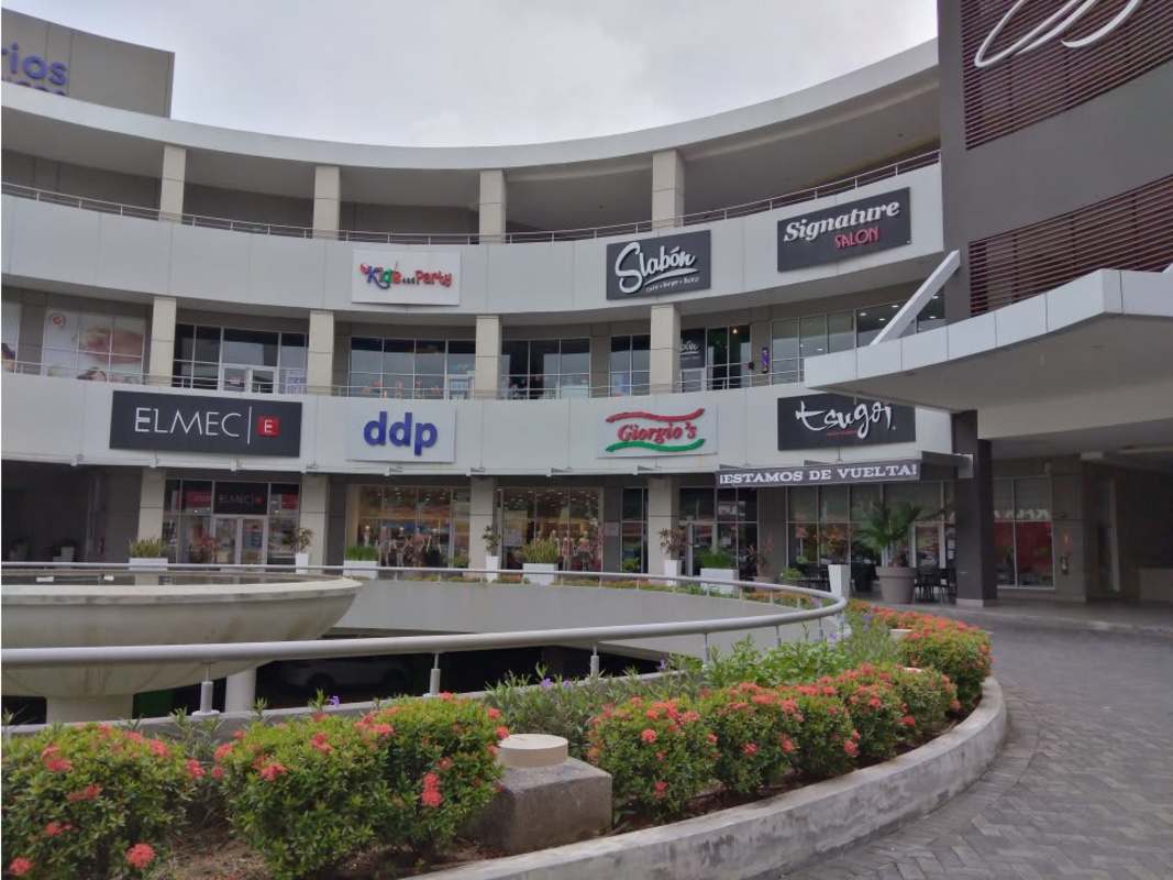 Front angle view of commercial shopping mall Signature Plaza Brisas del Golf Panama City
