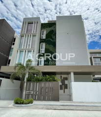 Luxury Villa Apartment for Sale in Punta Pacifica - 3 bedrooms