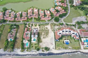 Beachfront properties inside premier luxury golf community in Buenaventura Panama