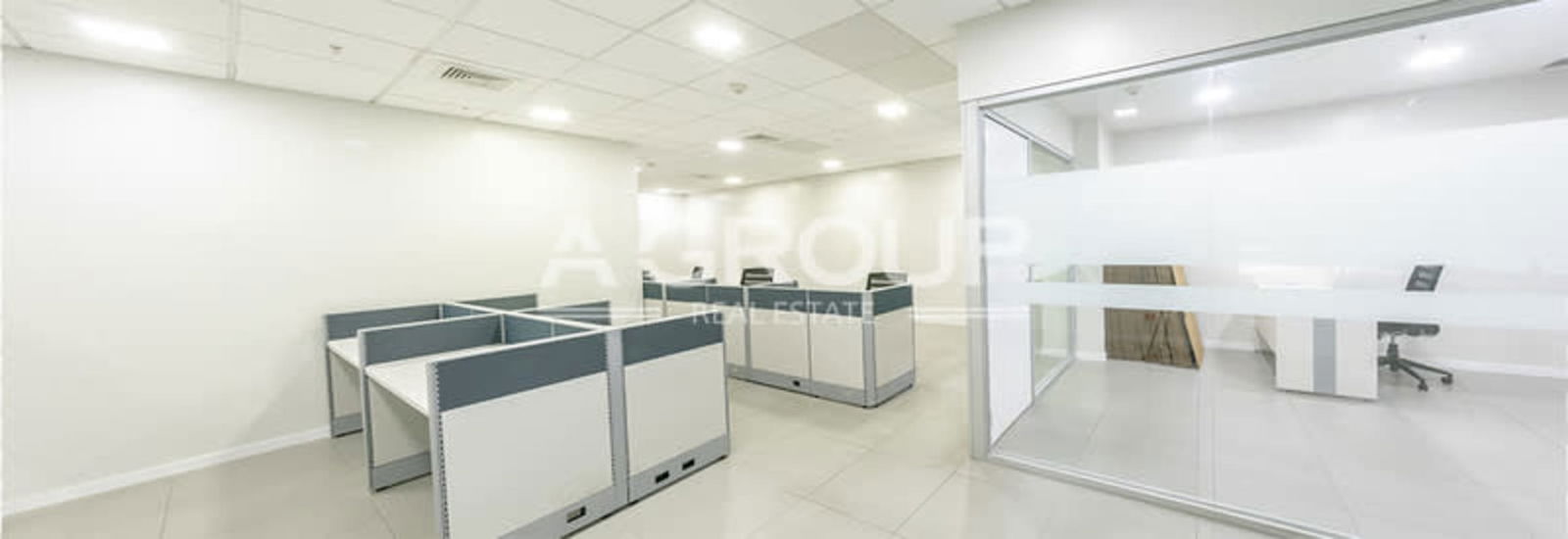 Private executive suite and meeting room in Tower Financial Center Panama City