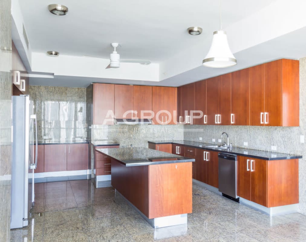 Spacious luxury kitchen with granite countertops at The Point, Punta Paitilla