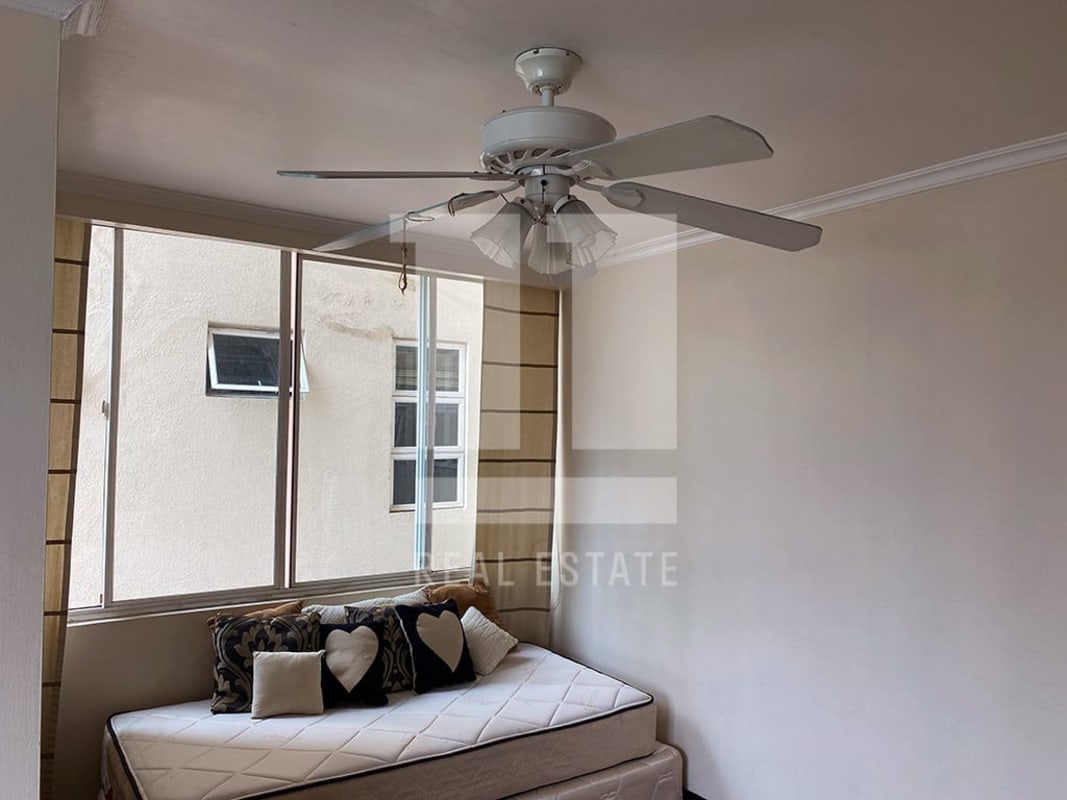 3BR Apartment with Balcony PH Sunrise Tower Bella Vista