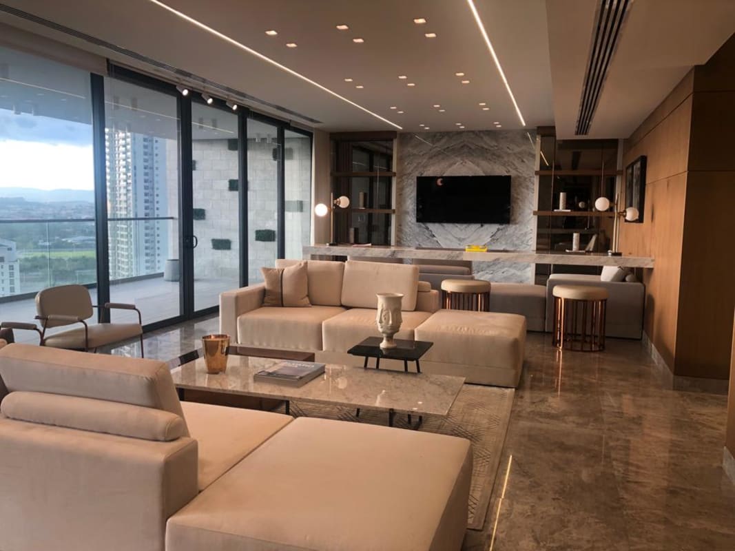 Luxury 4BR Apartment Empire Residences Santa Maria Panama