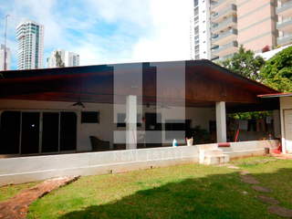 Commercial House for Sale in San Francisco - 4 bedrooms