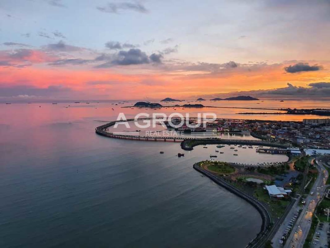Oceanview Condo PH Rivage Avenida Balboa Panama