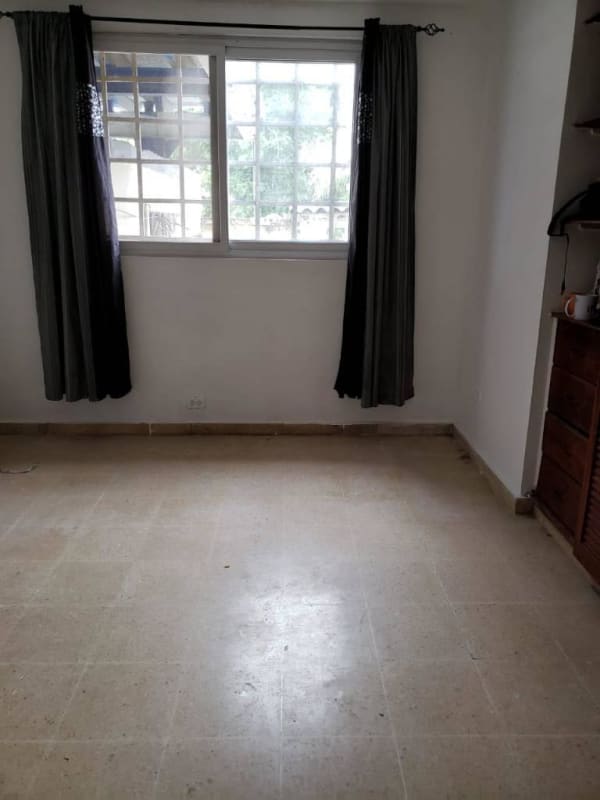 Spacious 3BR House in Villa Lucre near Do It Center