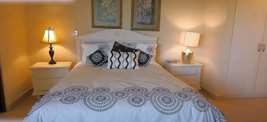 Open concept living room with terrace access in PH Las Olas Vista Mar Panama