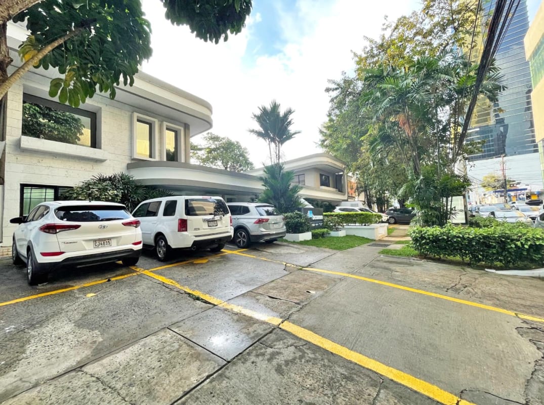 Existing office building with parking in Obarrio beside Soho Mall commercial district Panama City