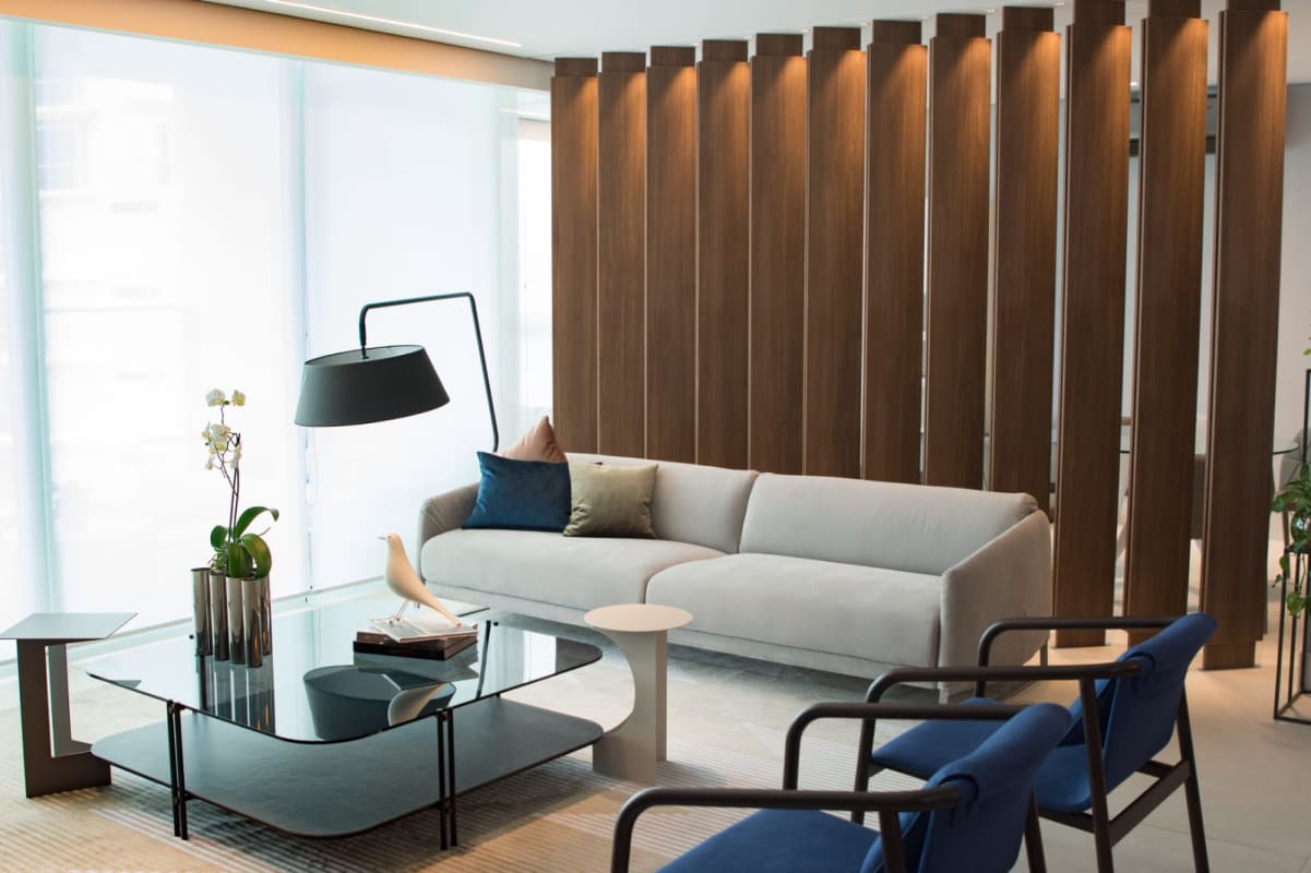 Elegant master bedroom with ocean view and en-suite bathroom at PH Waterfall Tower