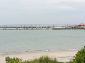 Beachfront 2BR Marina Golf Vista Mar Apartment San Carlos