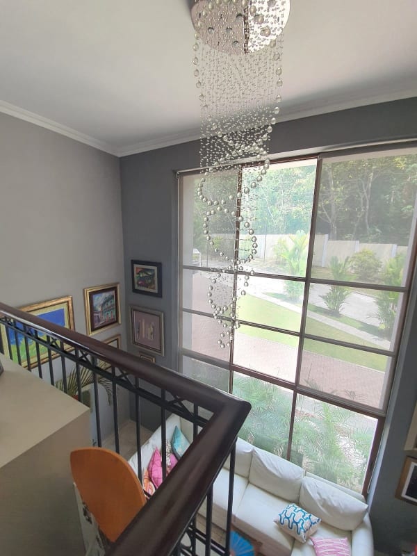 Luxury 4BR House with Pool in Betania Panama