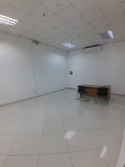 Commercial Unit for Rent in 24 de Diciembre - 0 bedrooms