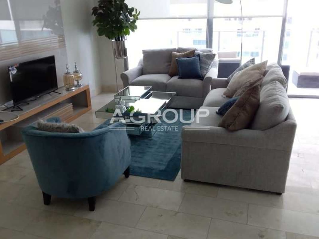 Modern open kitchen with granite countertops and quality finishes in Grand Tower Punta Pacifica Panama