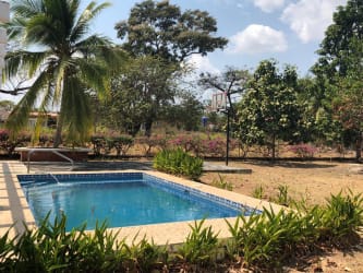 Fully equipped kitchen with breakfast bar for rent Coronado Panama beach house