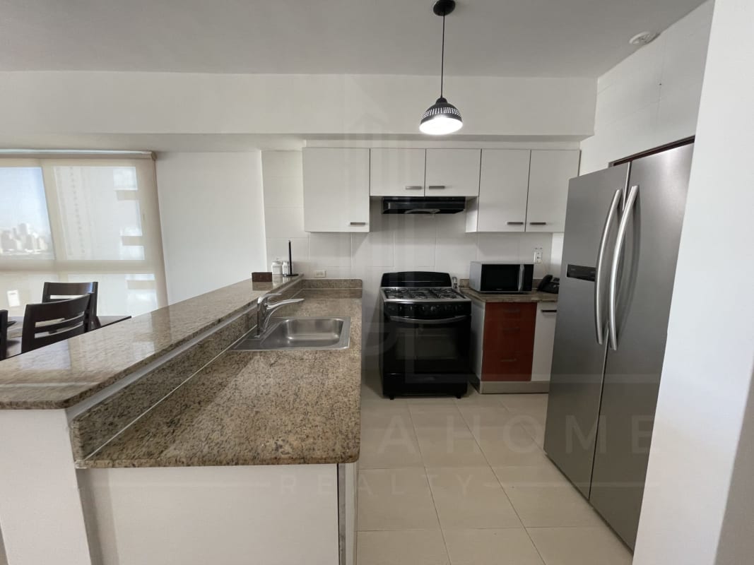 Second furnished bedroom ensuite bathroom PH BICSA Avenue Balboa Panama