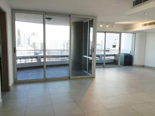 Apartment for Sale in Bella Vista - 3 bedrooms