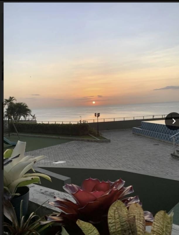 Sea View 3BR Condo with Terrace PH Terrasol San Francisco