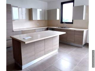 Penthouse Apartment for Sale in Santa María - 3 bedrooms