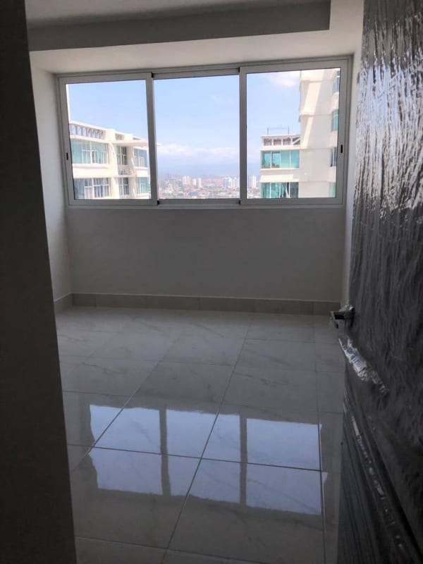 Great Deal 2BR Apartment PH Pacific Park Transistmica