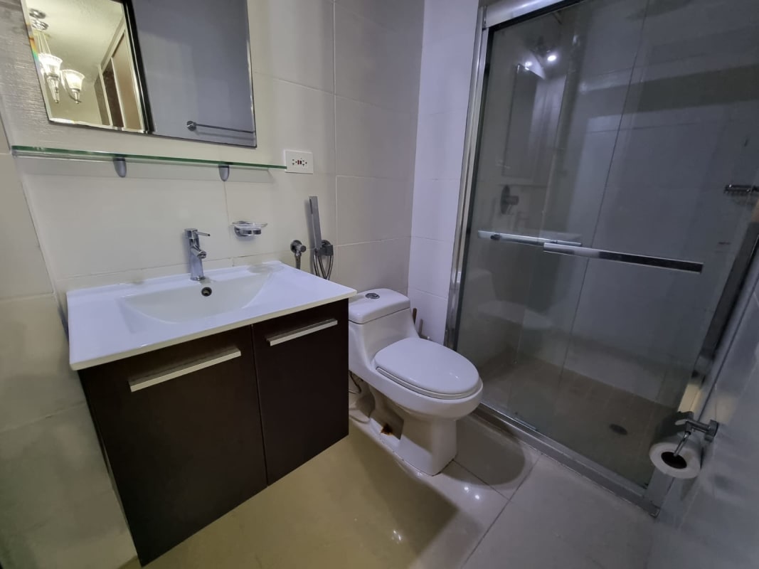 Large master bedroom with built-in closet in Altamira Gardens Panama Norte apartment