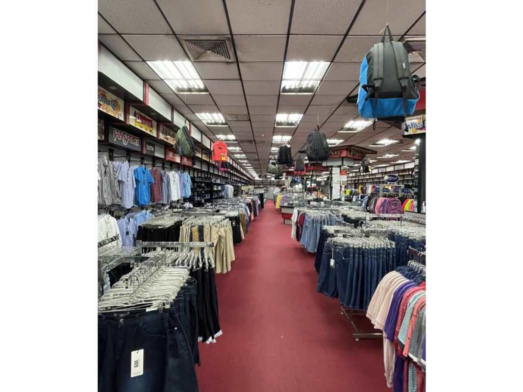 Empty commercial space interior ready for remodeling Calidonia Panama