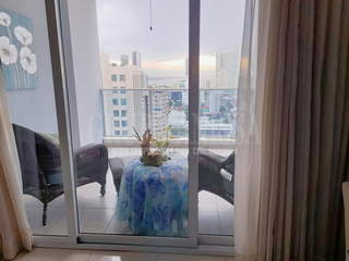 Apartment for Sale in San Francisco - 3 bedrooms