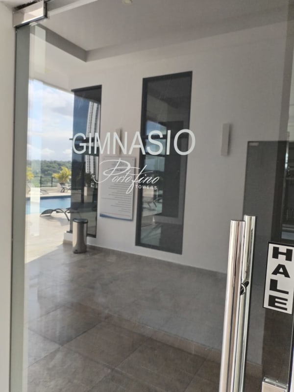 Spacious 3BR Apartment with Mountain Views PH Portofino