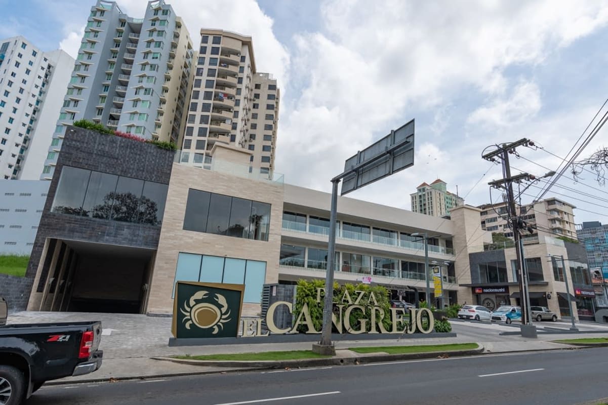 270m² Commercial Space for Rent in Plaza El Cangrejo Ground Floor