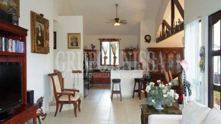 Kitchen with breakfast bar modular cabinets mountain view home Panama