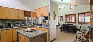 Detached House for Sale in Chame - 4 bedrooms