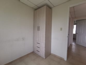 Bedroom corner with built-in wardrobe and tiled floor Arraiján Panama for sale