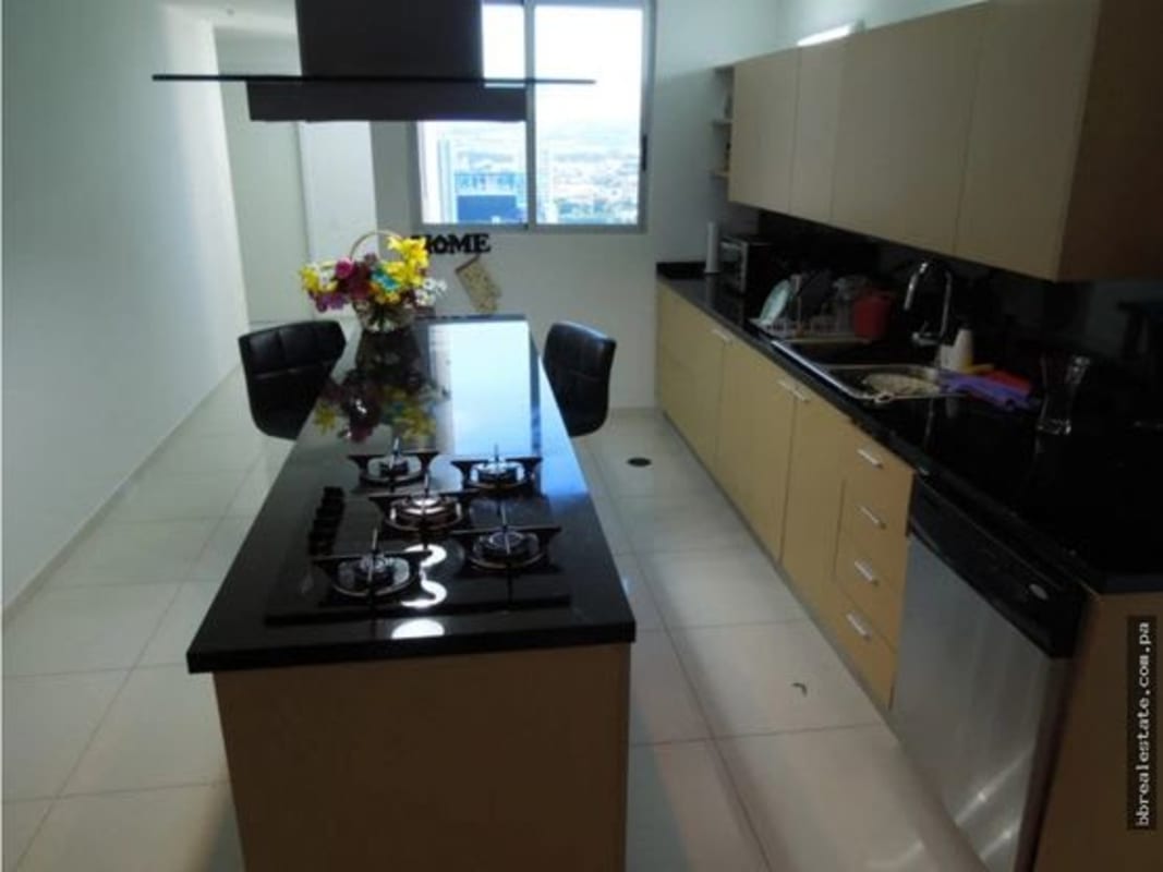 Resort-style ocean view infinity pool luxury condo PH Altamar del Este Costa del Este Panama