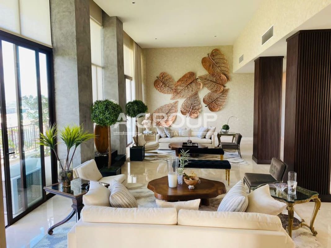 Elegant dining room with panoramic golf views in Santa Maria Court Penthouse Panama