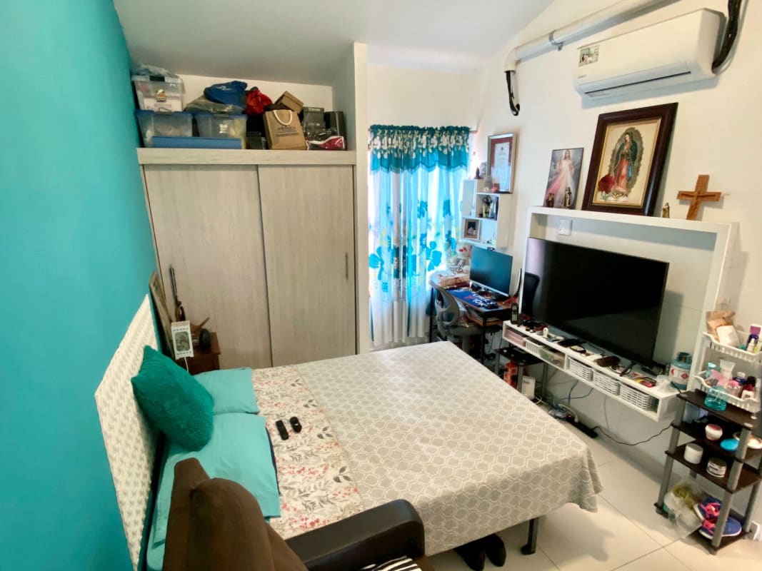 Private tiled terrace and backyard of house for sale in PH Reserve Villa Zaita Panama