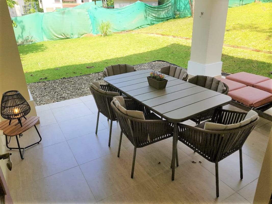 Covered outdoor terrace with garden view luxury house Senderos Camino de Cruces Clayton Panama